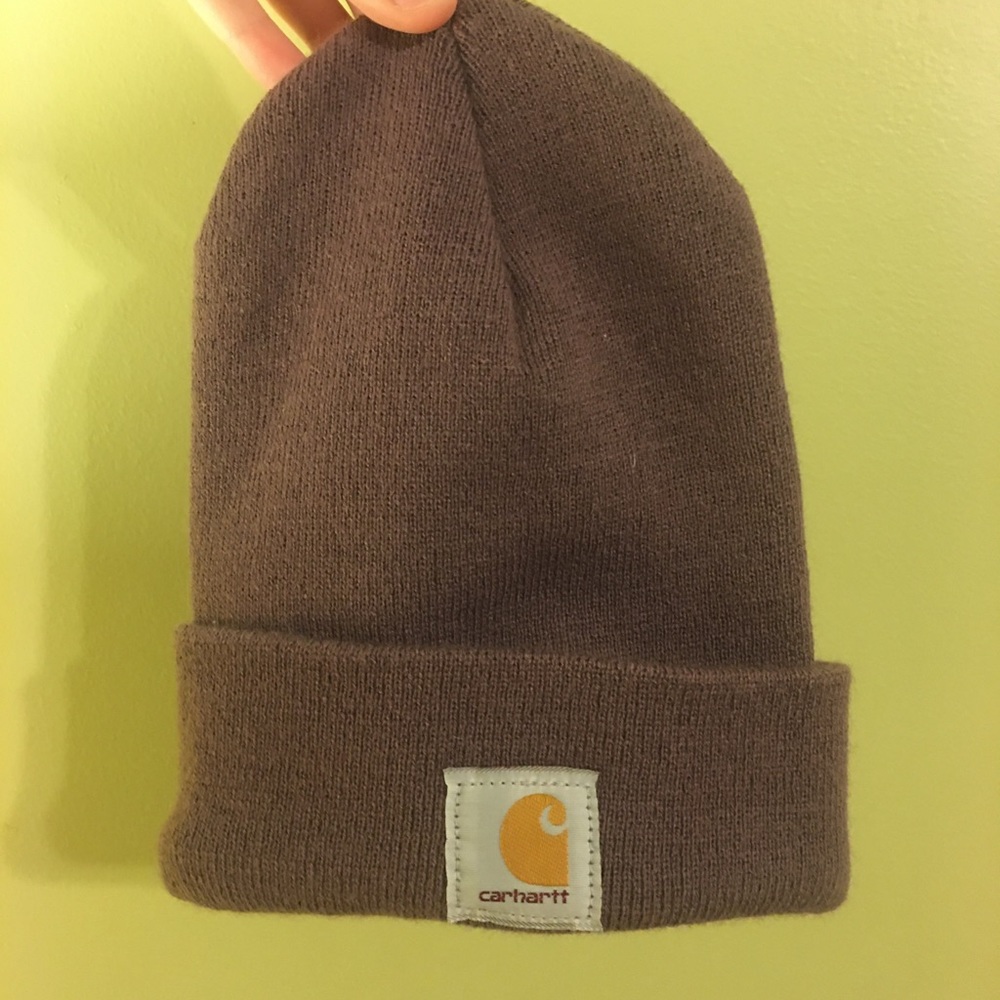 Light purple Carhartt beanie